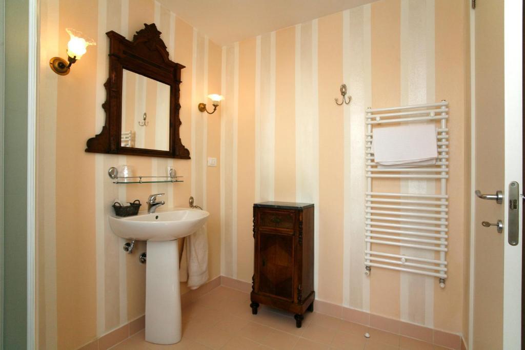 Villa Amelia Rooms Marina di Pietrasanta Værelse billede